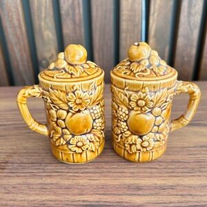 Vintage Japan salt & pepper shakers embossed fruit handle Moria glaze MCM Chic